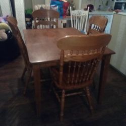 Wooden Table With 4 Chairs 