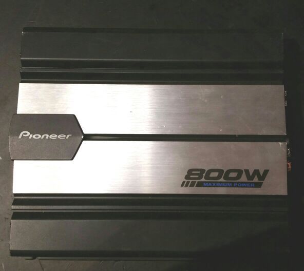 Pioneer Car Audio Amplifier 800w Max Mono GM-7100M