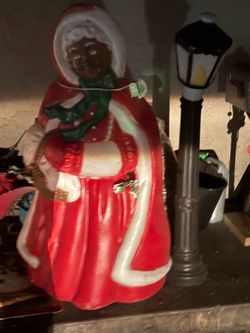 African American Mrs Claus