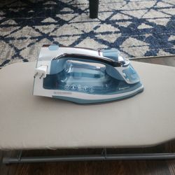 Black + Decker Iron And Mini Ironing Board