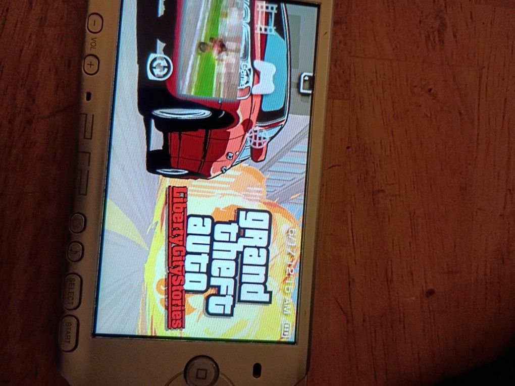 PSP 3001 ,And 5 Games