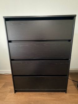 Black 4-Drawer Dresser