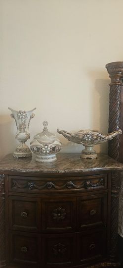 3-Piece Decorative Resin Vase and Bowl Set