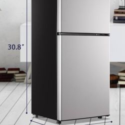 Demuller 2.4 CuFt Silver/Blk Compact refrigerator