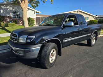 Toyota tundra 2000