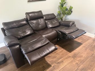 Recliner sofa