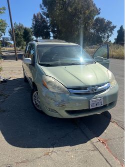 2008 Toyota Sienna