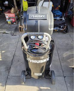 Air compressor husky