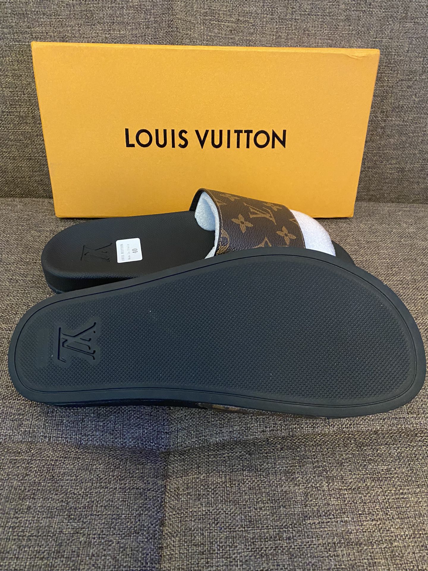 Louis Vuitton Waterfront Mule Macassar. Size 12.0