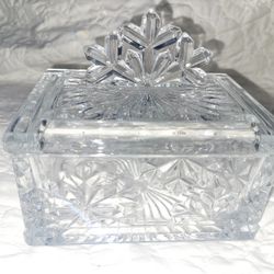 Luminarc Crystal Art Glass Snowflake Box
