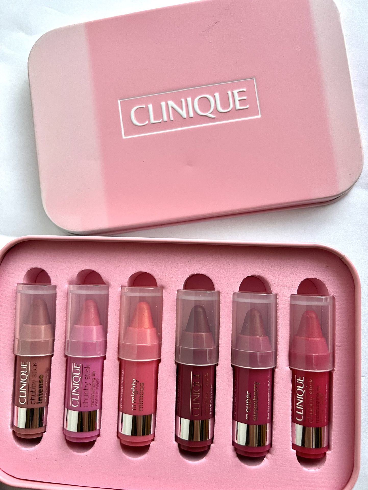 Clinique Chubby Treats 6 Lip balm Set Chubby Stick Moisturizing Lip Colour BNIB