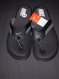 Nike flip flops