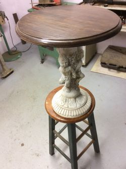 Roman Table. 20” Dia