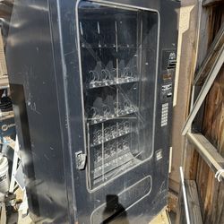 Snack Vending Machine