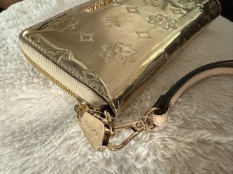 Michael Kors Jet Set Travel Large Smartphone Wristlet 