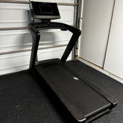 TREADMILL- NORDICTRACK