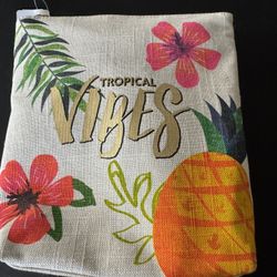 Bath & Body white Island Sand 