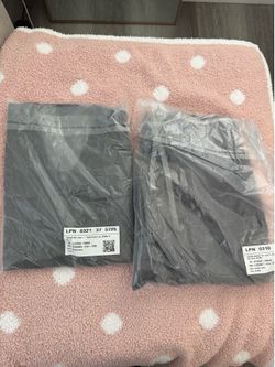 BRAND NEW fabletics scrub top and joggers