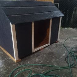 Extra Large Dog House