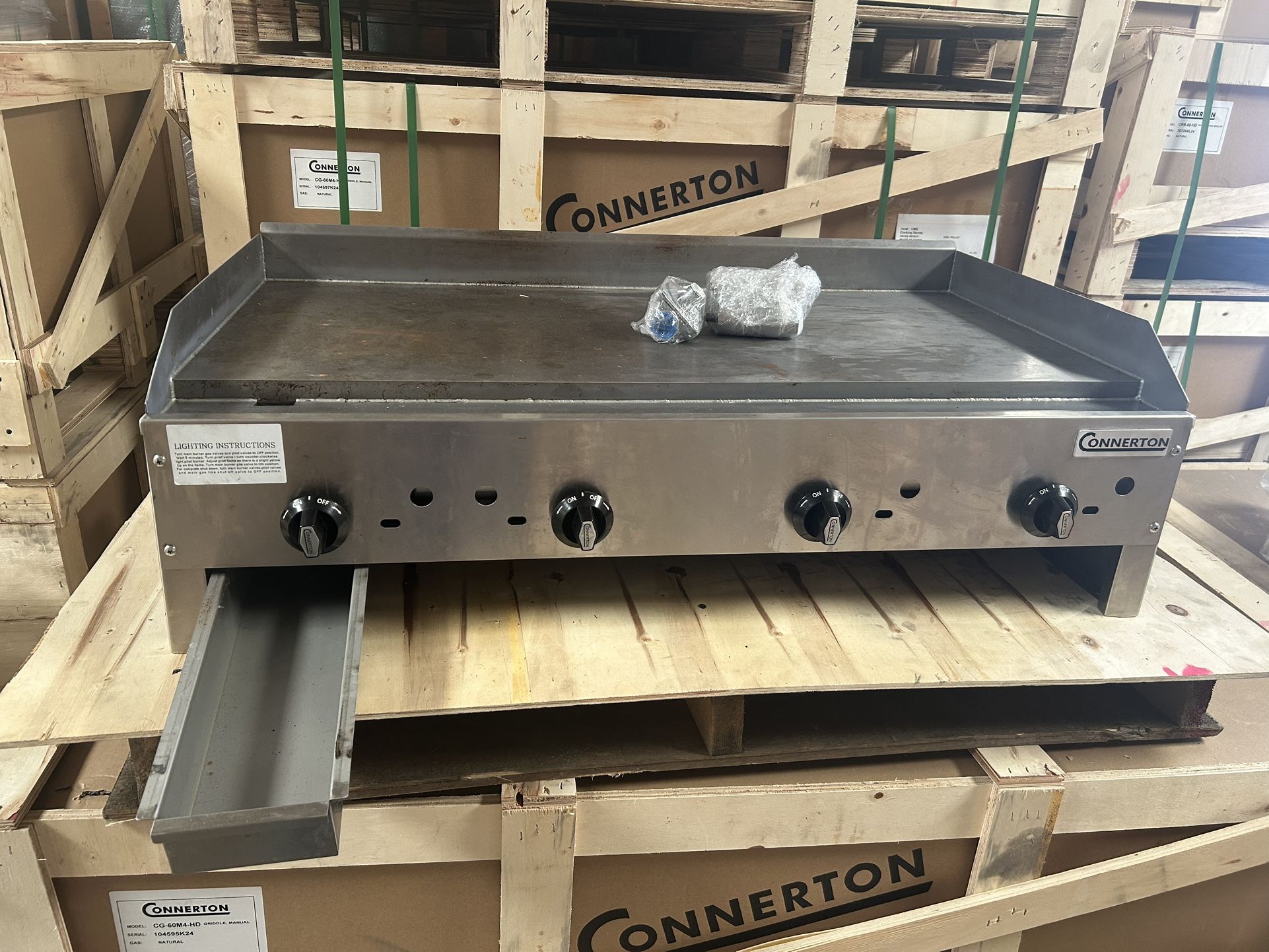 NSF 42” Connerton Manual Griddle, 4 Burners, 112,000 BTUs Total.