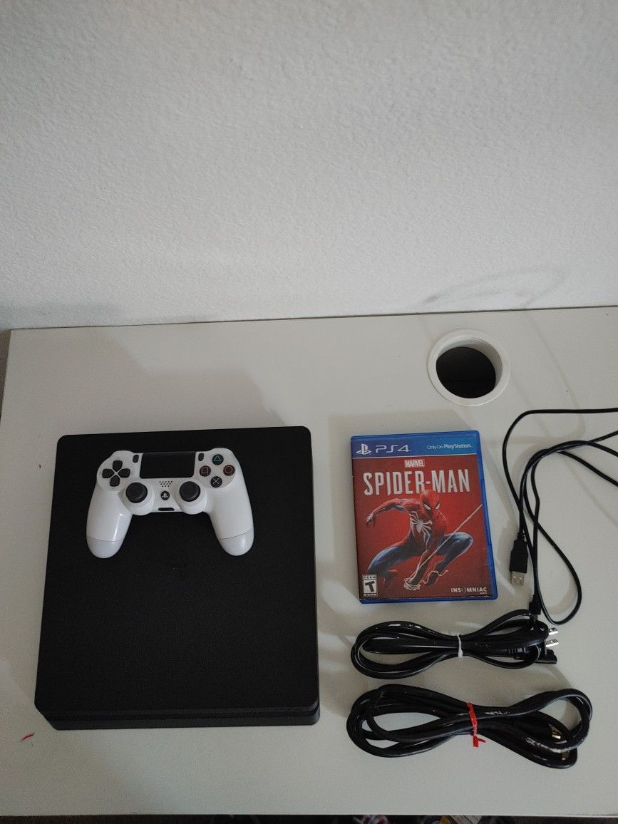 Playstation 4 Slim 1TB