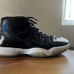 Jordan Space Jams 11