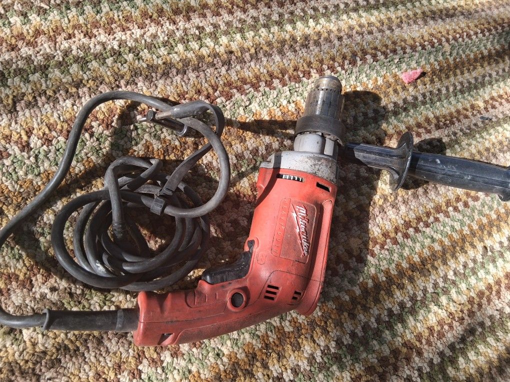 $40 MILWAUKEE MAGNUM HEAVY DUTY HAMMER DRILL