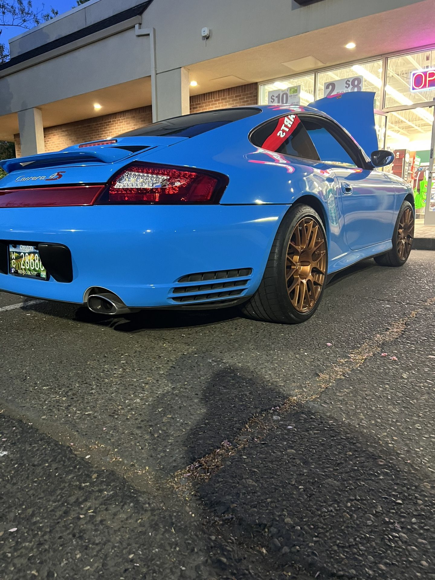 Porsche Carrera 4s