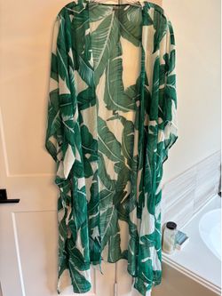 Women's Flowy Kimono Cardigan Open Front - Size Xsmall