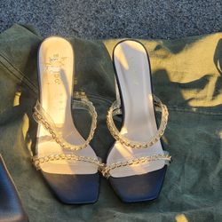 Womens High Heel Dress Shoes BAMBOO 9  EUC Gold Black (b3)