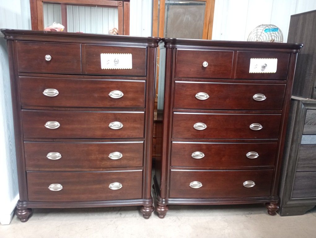 Dressers / Cajoneras