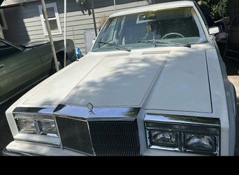 1985 Chrysler Fifth Avenue