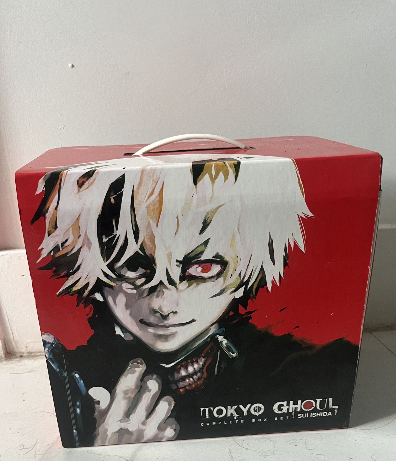 Tokyo Ghoul Complete Manga Box Set (Vol. 1–14)