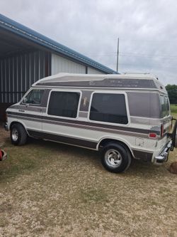 1992 D250 conversion van