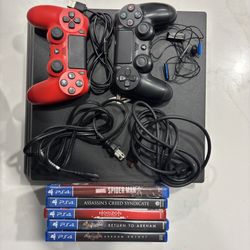 PS 4 Pro 1 TB + 2 Controllers  + 5 games