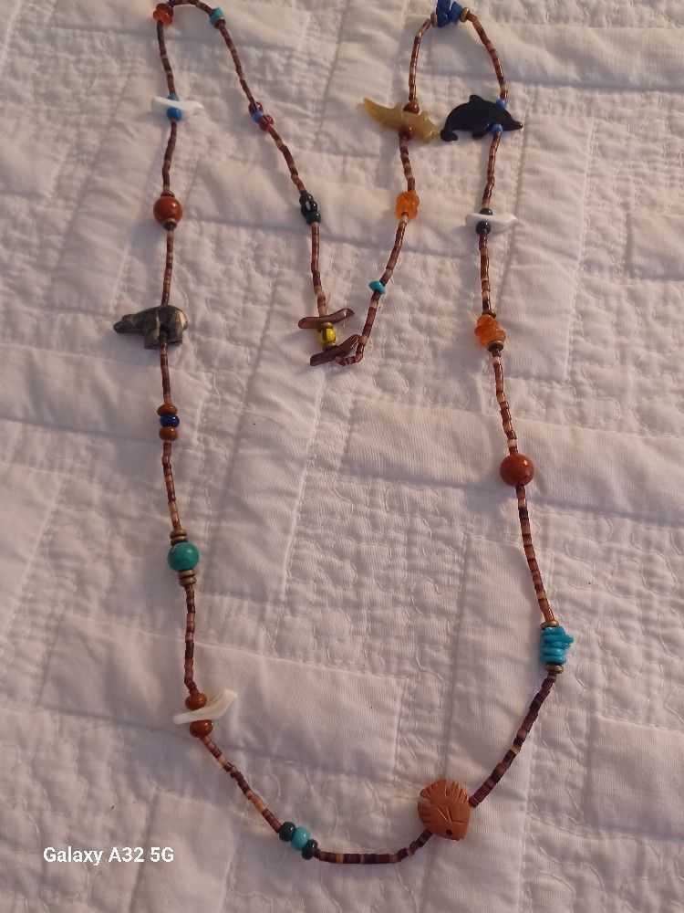 Vtg.Native- Carved Mop& Heishi Shells & Amber Carved Animals Necklace- 30 In.
