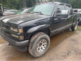 For Parts 1999 Chevrolet Silverado 2500 4x4 Crew Cab Parting Out