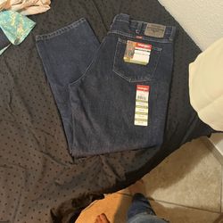 Men’s Wranglers 38x30