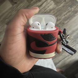 Apple AirPods 