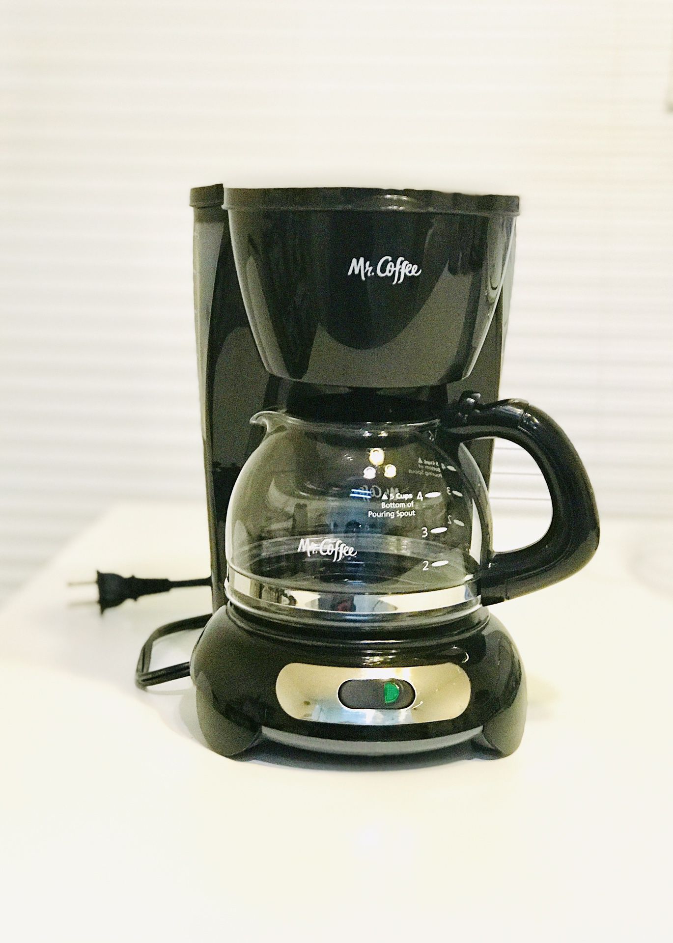 Krups Brewmaster Jr Type 170 4 Cup Automatic Drip Coffee Maker Black RV  Camper for Sale in Manassas, VA - OfferUp