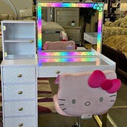 White Hello Kitty Vanity Set