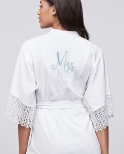 Betsy Johnson Mrs Robe bride Robe