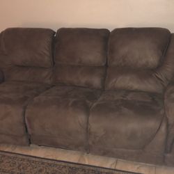  Recliner Couch 