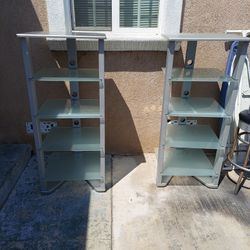 living room shelving 