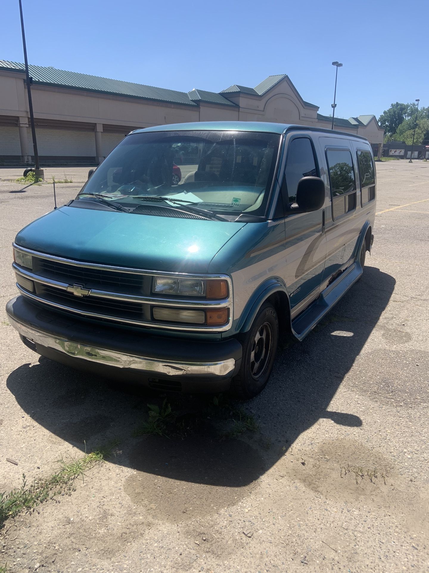 1999 Chevrolet Express