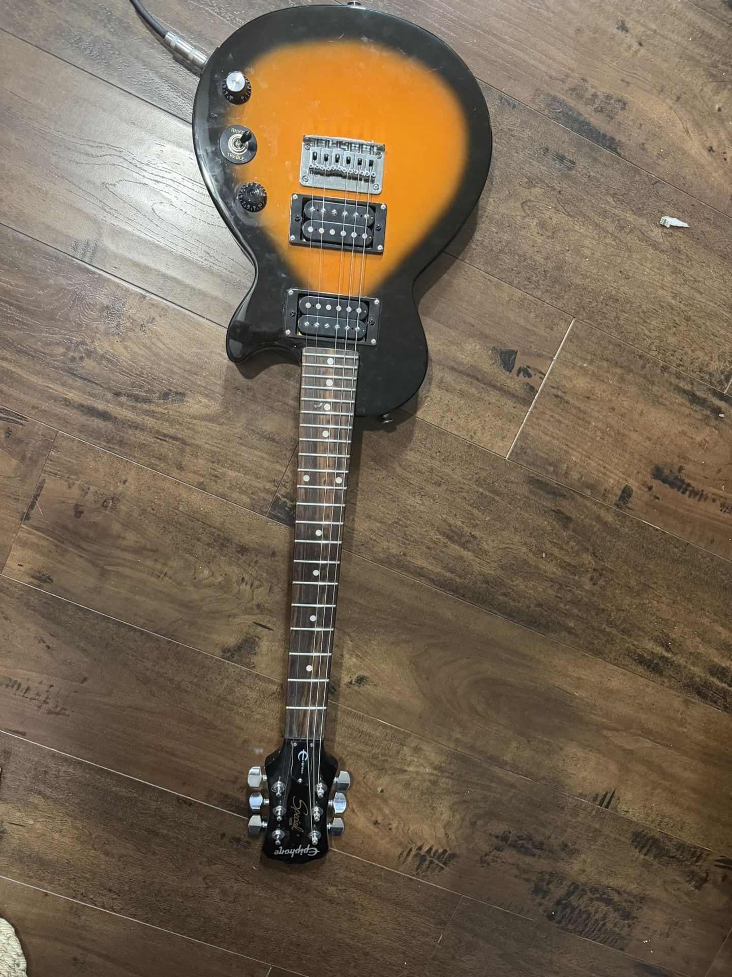 Electric Guitar 