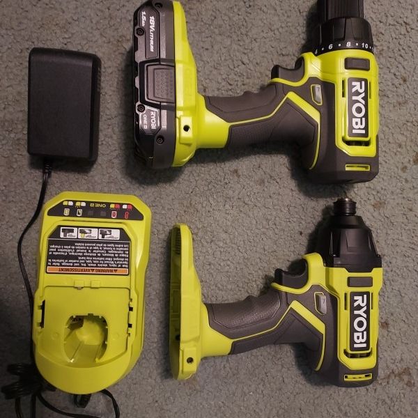 Ryobi 18v Drill Amd Impact Driver  (LIKE  NEW)