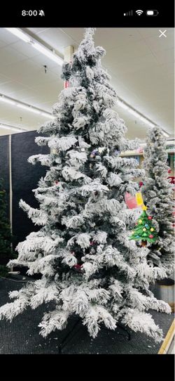 Christmas tree 9 ft