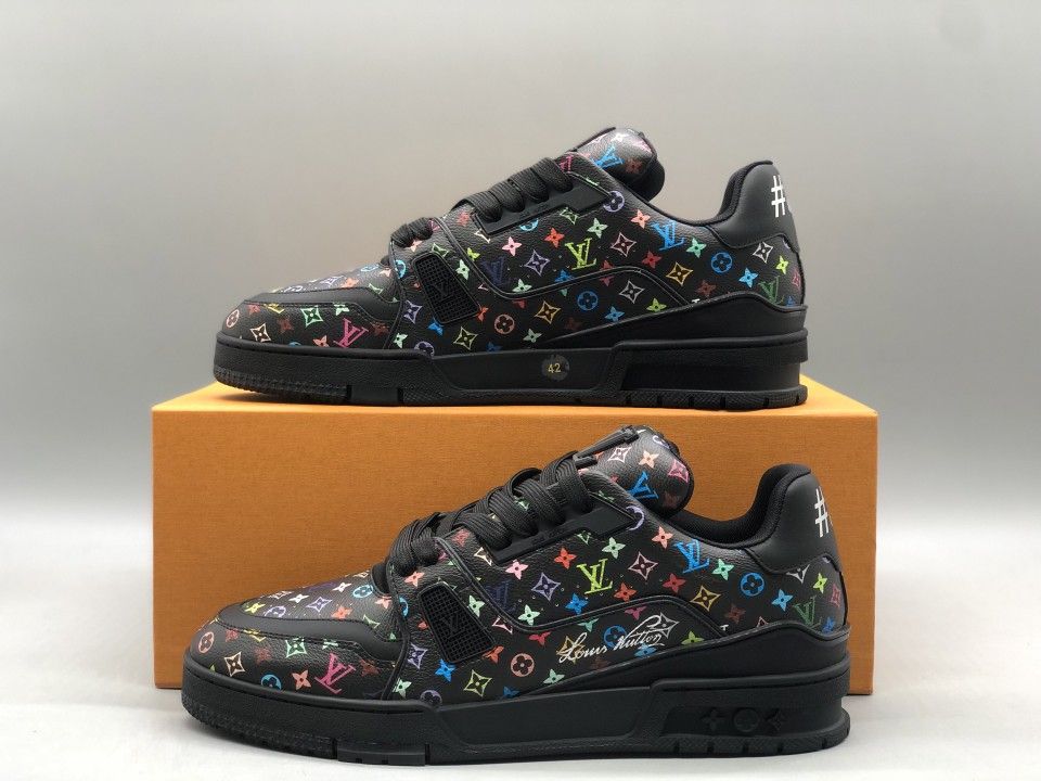 Louis sneakers many more colors available