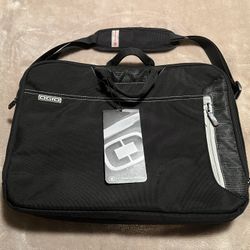 OGIO 17” Laptop Messenger Bag
